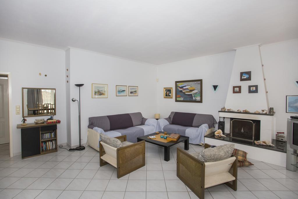 Chita'S House Villa Paralia Vrachou Dış mekan fotoğraf
